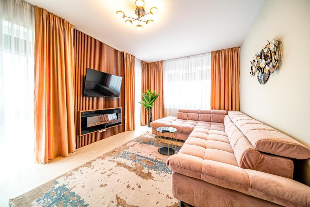 Apartament Pink Velvet Rk Ghimbav Zewnętrze zdjęcie